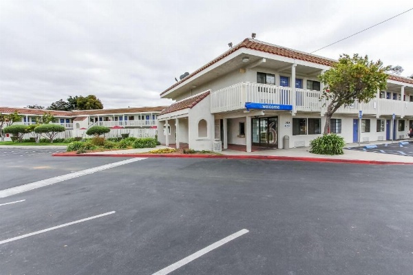 Motel 6-Salinas, CA - North Monterey Area image 25